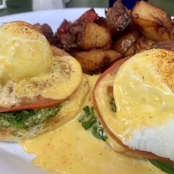 Milton's - Eggs Benedict Florentine - Delis Near Me - Del Mar, California Milton's - Eggs Benedict Florentine - Delis Near Me - Del Mar, California