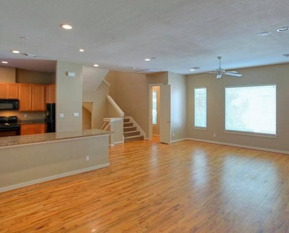 Slide of Bailey Roofing & Construction