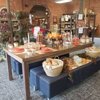 Root Candles At West Liberty - Candle Stores Near Me - Medina, Ohio