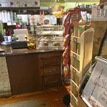 Felicitous - Small and intimate - Coffee & Tea Near Me - Tampa, Florida