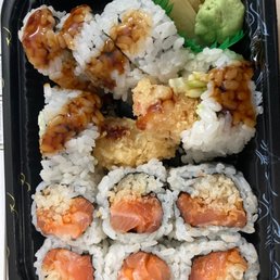 Spicy Salmon Roll