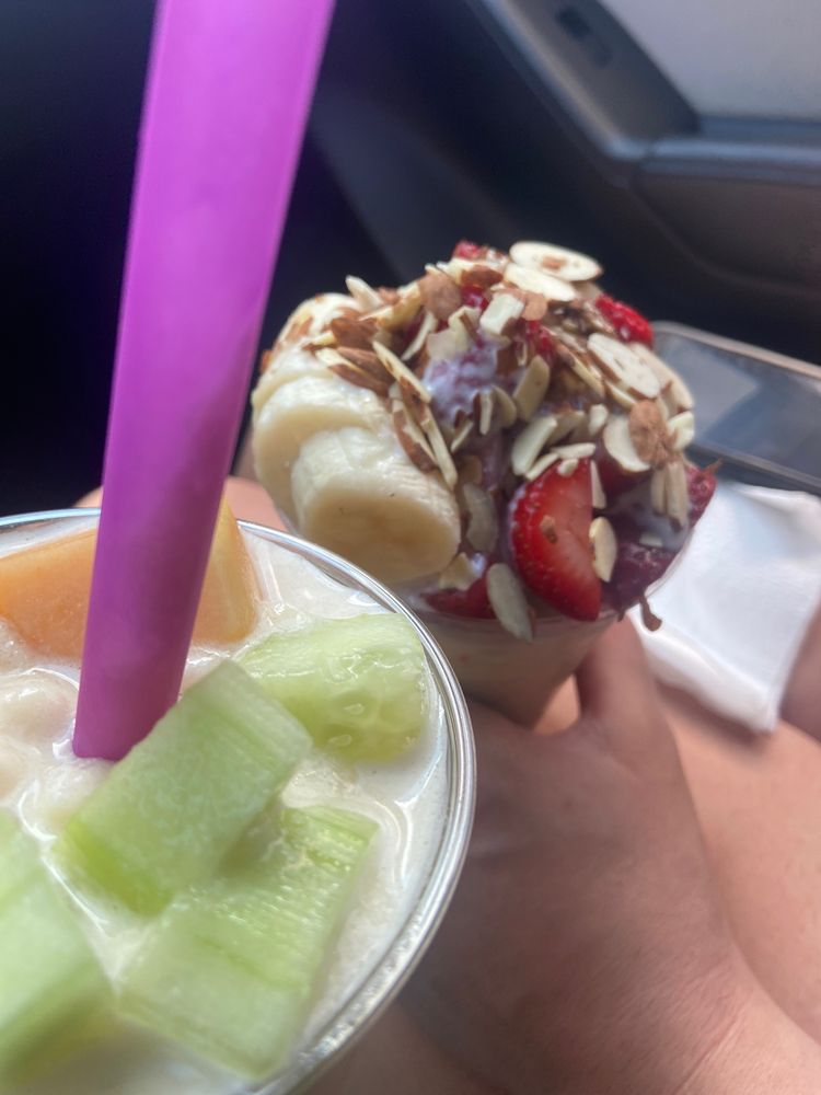 The Crazy Fruit Logo