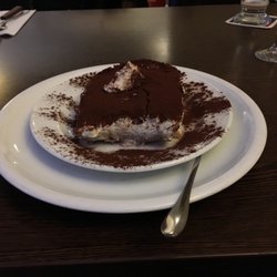 Satz mit x, das war nix: innen halb gefroren, kein Amaretto, wenig Geschmack