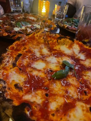 Pizzeria Moretti Griffintown by null