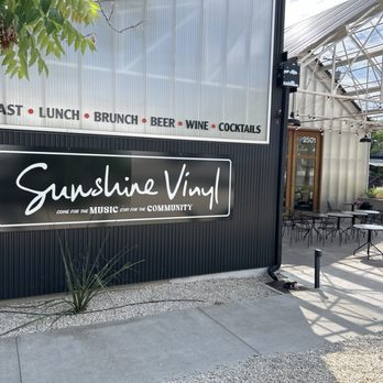 Sunshine Vinyl - Vinyl Records Near Me - Austin, Texas
