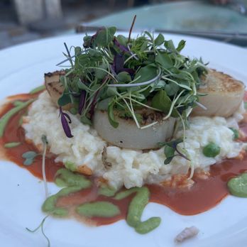 Geoffrey's Malibu - Sauted Day Boat Sea Scallops - Seafood Near Me - Malibu, California