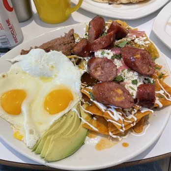 Harry's Restaurant - Chilaquiles - Breakfast & Brunch Near Me - Houston, Texas Harry's Restaurant - Chilaquiles - Breakfast & Brunch Near Me - Houston, Texas