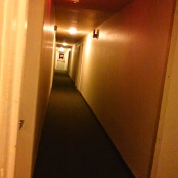 Boreal Inn - Hallway - Ski Resorts Near Me - Soda Springs, California Boreal Inn - Hallway - Ski Resorts Near Me - Soda Springs, California