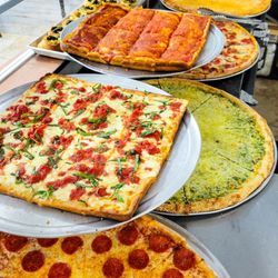 Favilla's NY Pizza