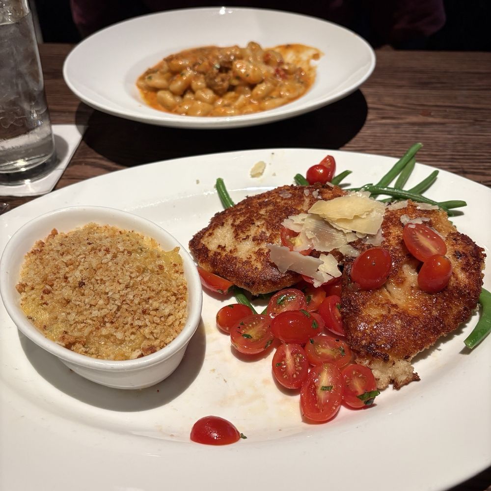 Dana's Parmesan-Crusted Chicken and Gnocchi alla Vodka Dana's Parmesan-Crusted Chicken and Gnocchi alla Vodka