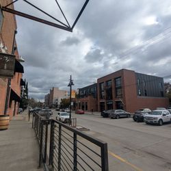 Voluptuary & Lucid Wines - Exterior