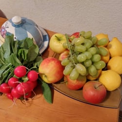Wochenmarkt Bockenheim - Fresh produce for a healthy lifestyle.