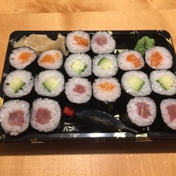 Asia-Wok - Sushi-Menü "Maki Mix" (Gurke/Lachs/Thunfisch)