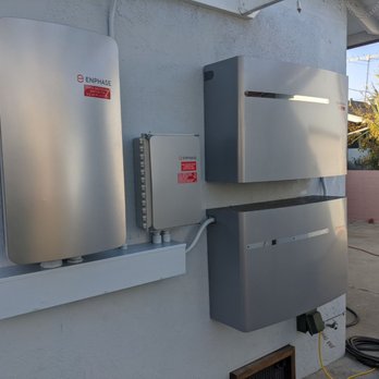 Pacific Sun Technologies - 2 10kw enPhase batteries and smart switch - Solar Installation Near Me - Murrieta, California