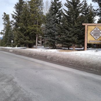 Sleeping Buffalo - Breakfast & Brunch Near Me - Banff, Alberta Sleeping Buffalo - Breakfast & Brunch Near Me - Banff, Alberta