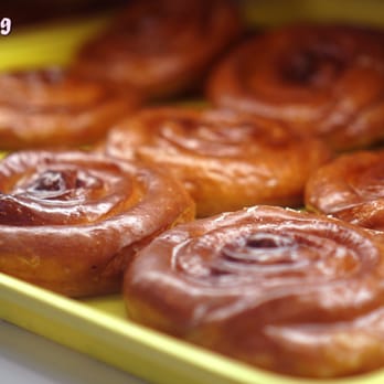 Donut King - Cinnamon Rolls, Sweet! - Donuts Near Me - Southaven, Mississippi Donut King - Cinnamon Rolls, Sweet! - Donuts Near Me - Southaven, Mississippi