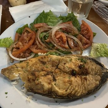 Cayo Esquivel - Fried king fish entree - Seafood Near Me - Miami, Florida