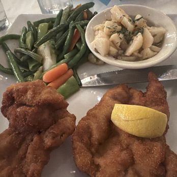 Edelweiss Restaurant - Weiner Schnitzel - German Near Me - Norridge, Illinois Edelweiss Restaurant - Weiner Schnitzel - German Near Me - Norridge, Illinois