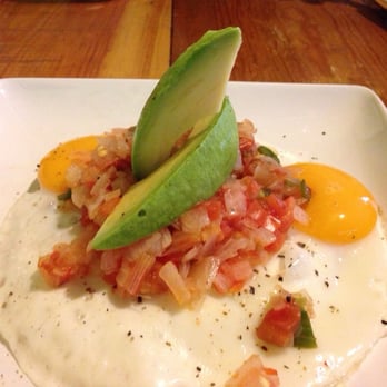 Las Tapas de Arriba - Huevos Benedict - Tapas/Small Plates Near Me - Monterrey, NLE Las Tapas de Arriba - Huevos Benedict - Tapas/Small Plates Near Me - Monterrey, NLE