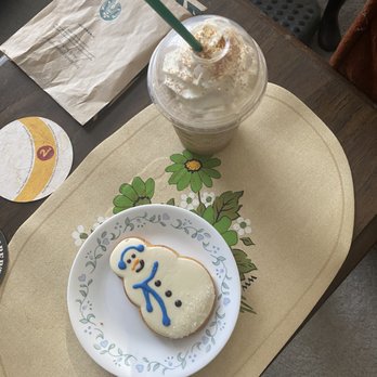 Starbucks - Pistachio Frappuccino and snowman cookie (personally heated up) - Coffee & Tea Near Me - Media, Pennsylvania