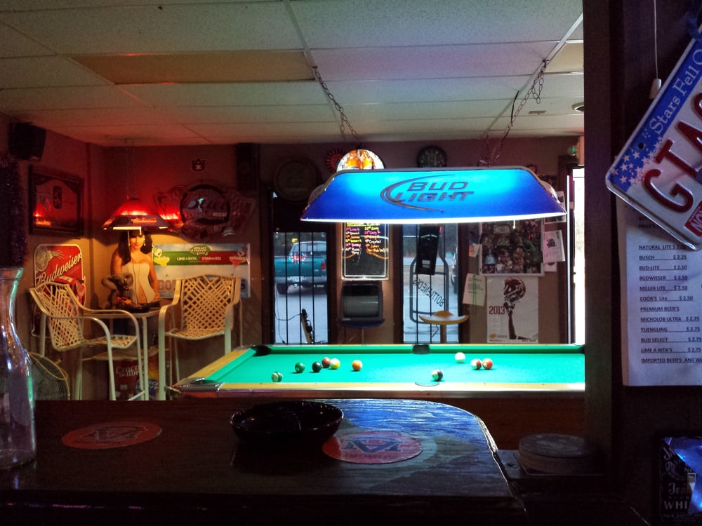 BOTTLENECKS SPORTS BAR Updated September 2024 13 Photos 9655