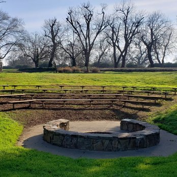 UC Davis Arboretum and Public Garden - Saturday morning February 2020 - Botanical Gardens Near Me - Davis, California UC Davis Arboretum and Public Garden - Saturday morning February 2020 - Botanical Gardens Near Me - Davis, California