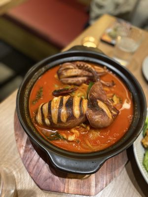 Octo Restaurant by null