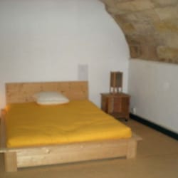 Futon Pacific