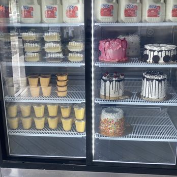 Marilus Bakery - Cake - Coffee & Tea Near Me - Long Beach, California Marilus Bakery - Cake - Coffee & Tea Near Me - Long Beach, California
