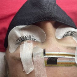 Eyebrow Threading & Spa - Eyelashes