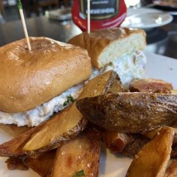 Jack's Seafood - Crab sandwich with nice wedge fries - Seafood Near Me - Eureka, California Jack's Seafood - Crab sandwich with nice wedge fries - Seafood Near Me - Eureka, California
