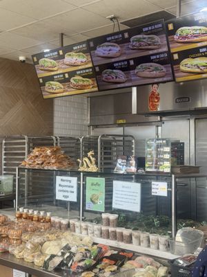 Duc Huong Sandwiches by null