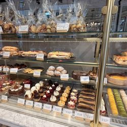 Au Petit Versailles du Marais