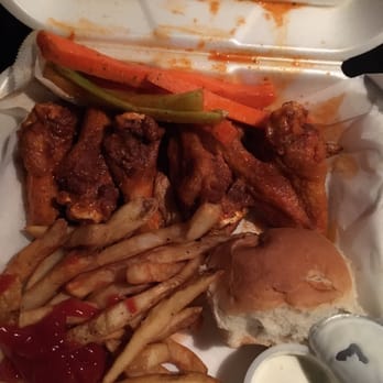 Allstars Hot Wings - Great tasty wings! Could be bigger, but they are whole wings so that's good! 4/5 from me! - Chicken Wings Near Me - Memphis, Tennessee Allstars Hot Wings - Great tasty wings! Could be bigger, but they are whole wings so that's good! 4/5 from me! - Chicken Wings Near Me - Memphis, Tennessee
