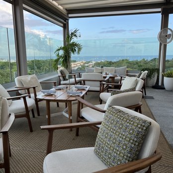 Level 6 - On the terrace - Lounges Near Me - Miami, Florida Level 6 - On the terrace - Lounges Near Me - Miami, Florida