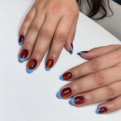 Blooming Nails and Spa - Cat eye + Frenchtip