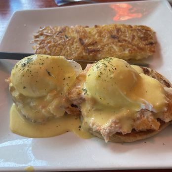 Cafe Mason - Shrimp and crab Benedict - Breakfast & Brunch Near Me - San Francisco, California