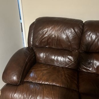 Mobile Leather Pro - Before - Furniture Reupholstery Near Me