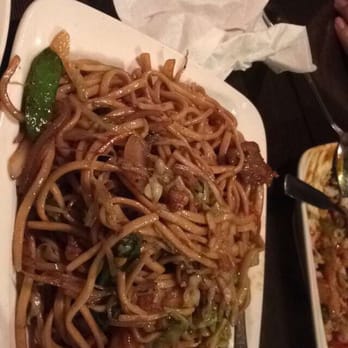 Chef Ping - Chow Mein combination - Chinese Near Me - Rolling Meadows, Illinois Chef Ping - Chow Mein combination - Chinese Near Me - Rolling Meadows, Illinois