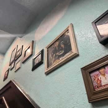 Buca di Beppo Italian Restaurant - Inside - Italian Near Me - Universal City, California