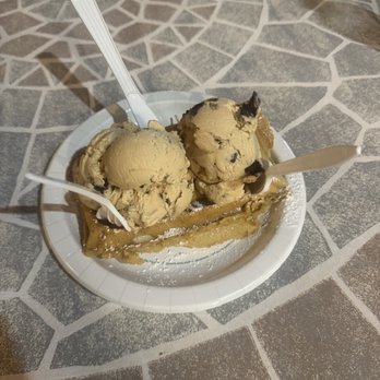 Hassles Ice Cream Parlor - S'mores on half a waffle - Ice Cream & Frozen Yogurt Near Me - Wildwood, New Jersey