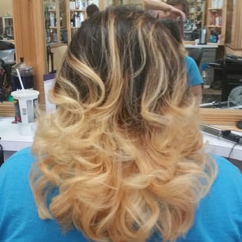 Studio 7 Beauty Salon - Hair Salons Near Me - Simi Valley, California Studio 7 Beauty Salon - Hair Salons Near Me - Simi Valley, California