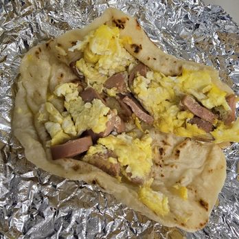 Los López Taqueria - Sausage and egg breakfast tacos - Mexican Near Me - Webster, Texas