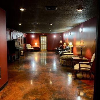 Boundary Kitchen & Bar - Cozy seating area - Venues & Event Spaces Near Me - Pawtucket, Rhode Island