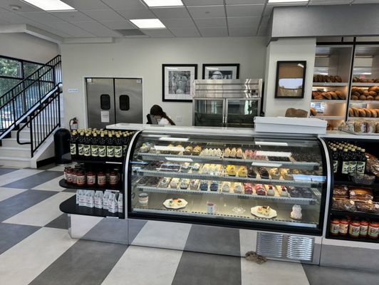 CALANDRA’S ITALIAN & FRENCH BAKERY - Updated May 2025 - 283 Photos ...