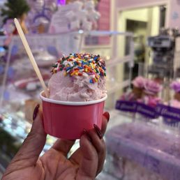 Cotton candy with sprinkles Cotton candy with sprinkles