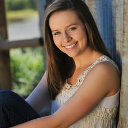Kim Kirker Photography - Senior portrait