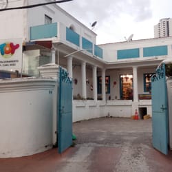 Toy Store Brinquedos - Toy Store - Estacionamento pela rua de trás