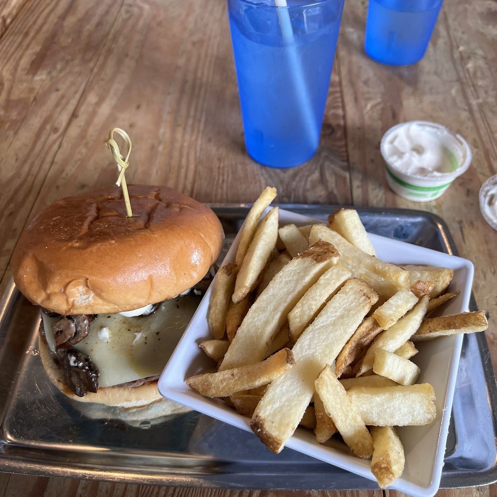 Uneeda Burger - Burgers Near Me - Seattle, Washington Uneeda Burger - Burgers Near Me - Seattle, Washington