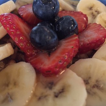 Bluetree Cafe - Honolulu - Bluetree acaii - Coffee & Tea Near Me - Honolulu, Hawaii
